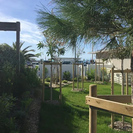 Apartament D'amour, App T2 Recent, Classe 4 Et, Jardin Et Parking Prive A 100 M Des Plages