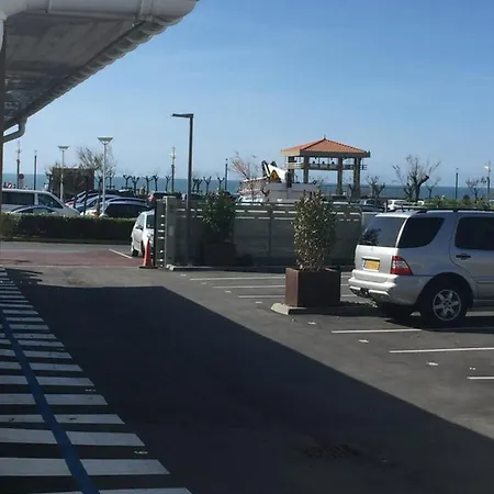 Chambre D'amour, App T2 Recent, Classe 4 Et, Jardin Et Parking Prive A 100 M Des Plages Apartment