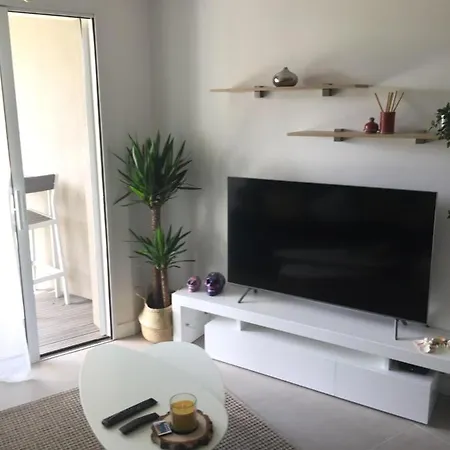 Apartment Chambre D'amour, App T2 Recent, Classe 4 Et, Jardin Et Parking Prive A 100 M Des Plages Anglet